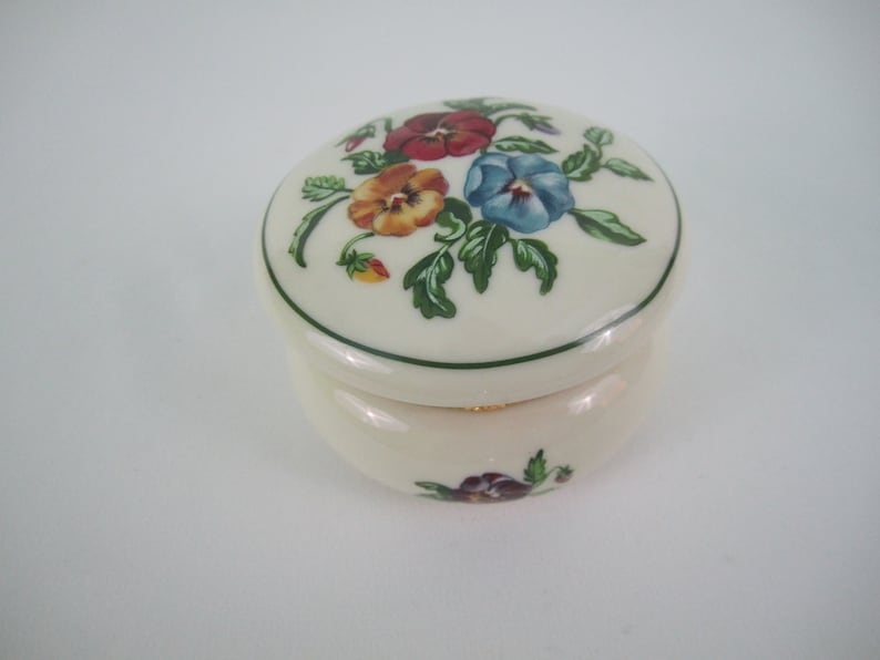 Trinket Box~Vintage~Porcelain~Floral~Tea Light Holder~Partylite