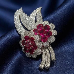 Frauen Rubin & Diamant Blumen Brosche 14K Vergoldetes Silber Vintage Style Schmuck