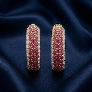 Dames Rond robijn en diamant Huggie oorringen 14 kt verguld zilver Elegante sieraden