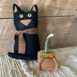 Halloween Cat with small Pumpkin Wool Handmade Primitive