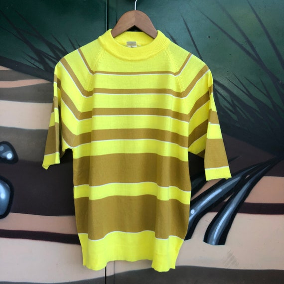 mens short sleeve mock neck sweater