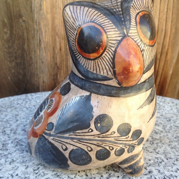 Vintage Tonala pottery Mexican owl figurine, collectible folk art owl decor, burnished clay bird, grey tan taupe, hand painted artist Solis