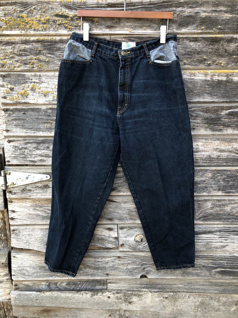 relaxed baggy jeans