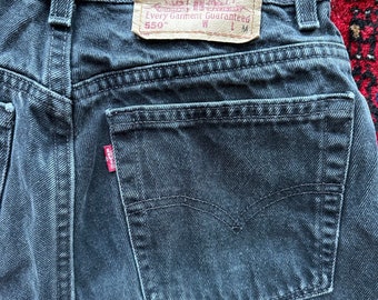 Vintage Levi’s 550 jeans faded black grey 90s relaxed fit tapered leg denim 1990s vtg Levi jeans 28” waist 29” size 28x28 or 29x29