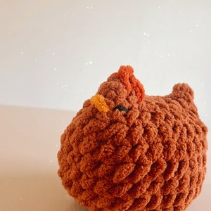 Mabel the Hen, farmyard snuggler, plushie toy image 2