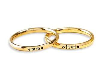 Anillo personalizado con nombre, delicado anillo con nombre, anillo grabado, joyería con nombre, anillo de oro macizo de 14 quilates, anillo para mujer, banda de 2,5 mm