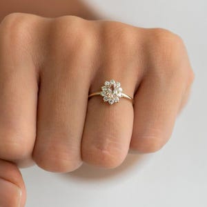 14Kゴールド サンバースト モルガナイト ハローリング • ミニマリストリング • 婚約指輪 • お母さんへのギフト • 親友へのギフト • 記念日のギフト • ジェムストーンバンド