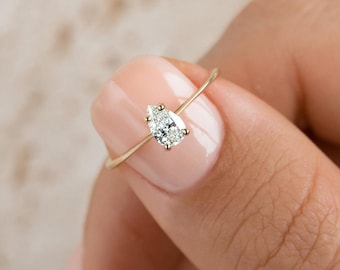 Pear Shaped CZ Diamond Ring 14k Gold• Wedding Band• Engagement Ring• Gift For Mom• Best Friend Gift• Vantage Ring• Anniversary Gift