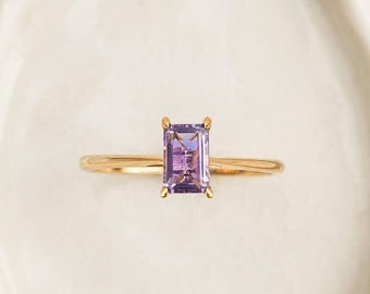 Baguette Ring Amethyst• Wedding Band• Engagement Ring• Gift For Mom• Best Friend Gift• Vantage Ring• Anniversary Gift• Gemstone Band