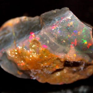 133.70 Carats! Opal Rough, Natural Ethiopian Oil Opal, Specimen Crystal Opal, Welo Fire Flashy Fire Opal Making For Jewelry Opal Rough Gems,