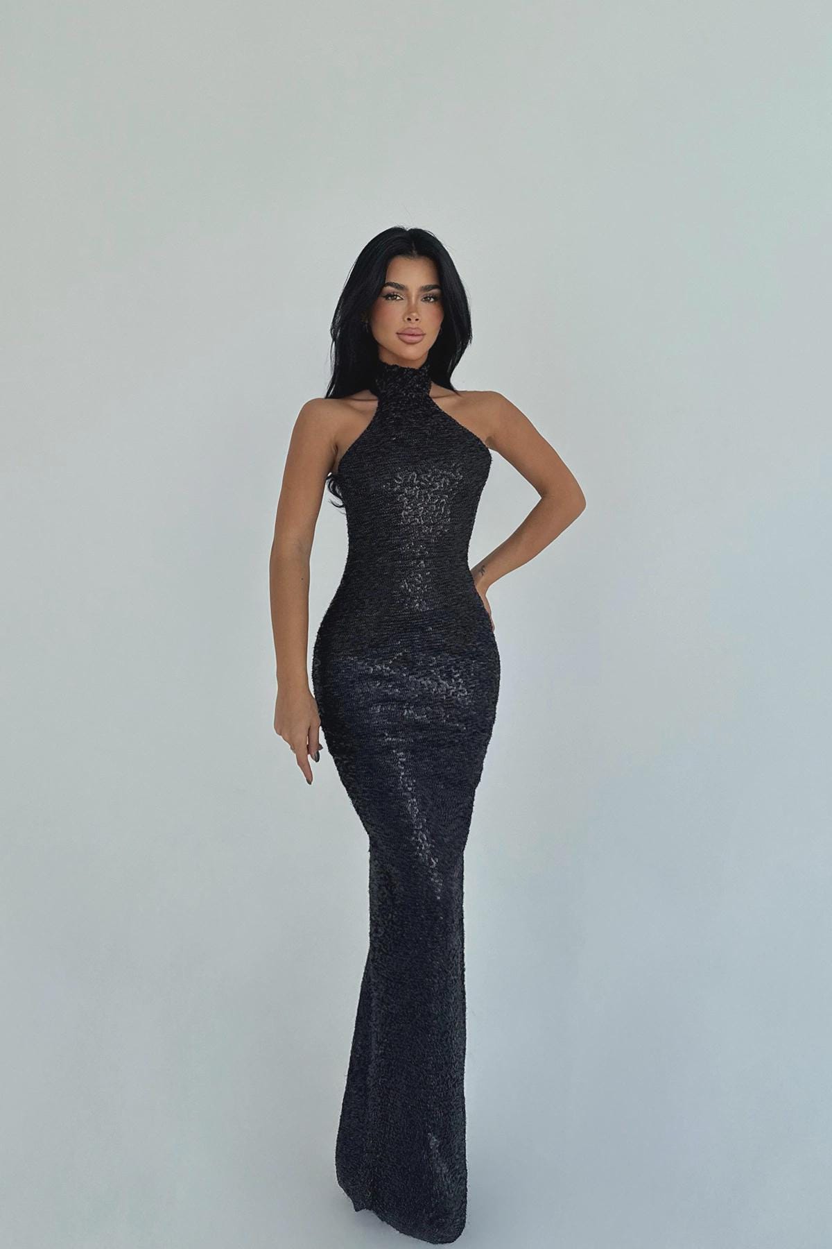 glitter bodycon maxi dress Bodycon Sequined Maxi Dress – Glamorous Evening Gown