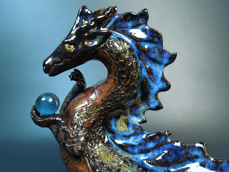 Handmade Clay Dragon Sculpture - Blue and Red, 6 inch Bild 3