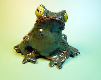 Dark Green Garden Toad