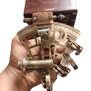 Brass Nautical Sextant with Telescopes – Maritime Navigation Instrument in Wood Box – Working Sextant Decor Gift