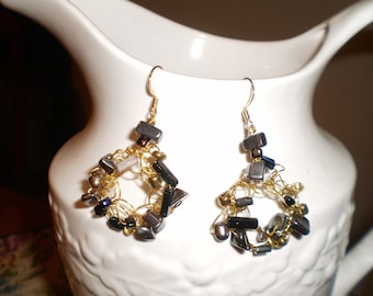 Unique Elegant Dangle Earrings in Black and Gold.