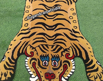 Yellow Tiger Print Wool Rug: Hand-Tufted Animal Rug