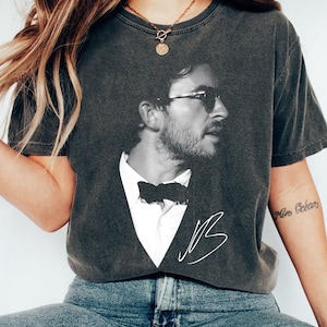 Jonathan Bailey Aesthetic Shirt | Washed Look Tee | Celebrity Style Top