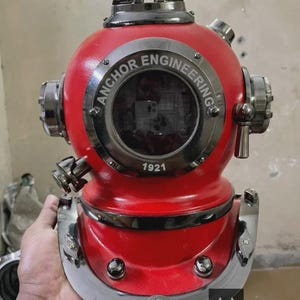 10&quot; Diving Helmet: Mark V Deep Sea Scuba, Anchor Detail