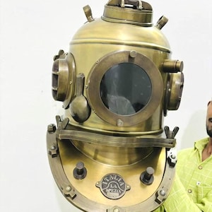 Antique Diving Helmet: Italia Morse US Navy Mark V Replica - 18 inch