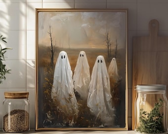 Puede incluir: Una pintura enmarcada representa cuatro fantasmas blancos en un campo con una paleta de colores apagados. Los fantasmas tienen ojos negros y están cubiertos con sábanas blancas fluidas. La obra de arte está en un marco dorado y la escena evoca un tema de Halloween.