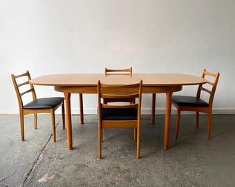Jaren 60 uitschuifbare eettafel uit het midden van de eeuw met 4 eetkamerstoelen van Schreiber Furniture