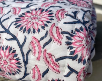 Edredom para bebê com estampa artesanal em blocos de madeira, lençol de algodão branco com estampa floral