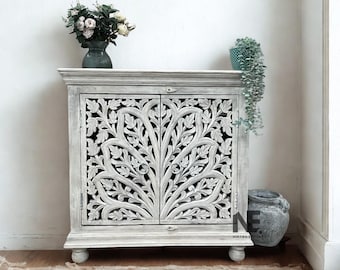 花柄曼荼羅彫刻木製サイドボード：Boohoo アクセントキャビネット