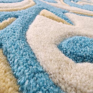 Luxury Teal Scalloped Handmade Tufted Rug, Custom Royal Living Room Carpet, Vintage Floral Area Rug Decor image 4