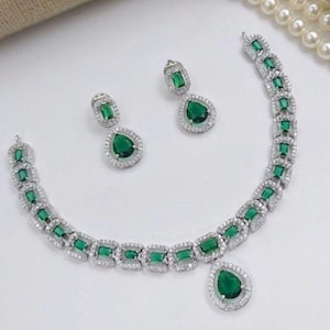 Vintage Victorian Emerald Cut Green Emerald Wedding Necklace 14k White Gold Plated, Bridal Jewelry Set ,Handmade Jewelry, Emerald Necklace
