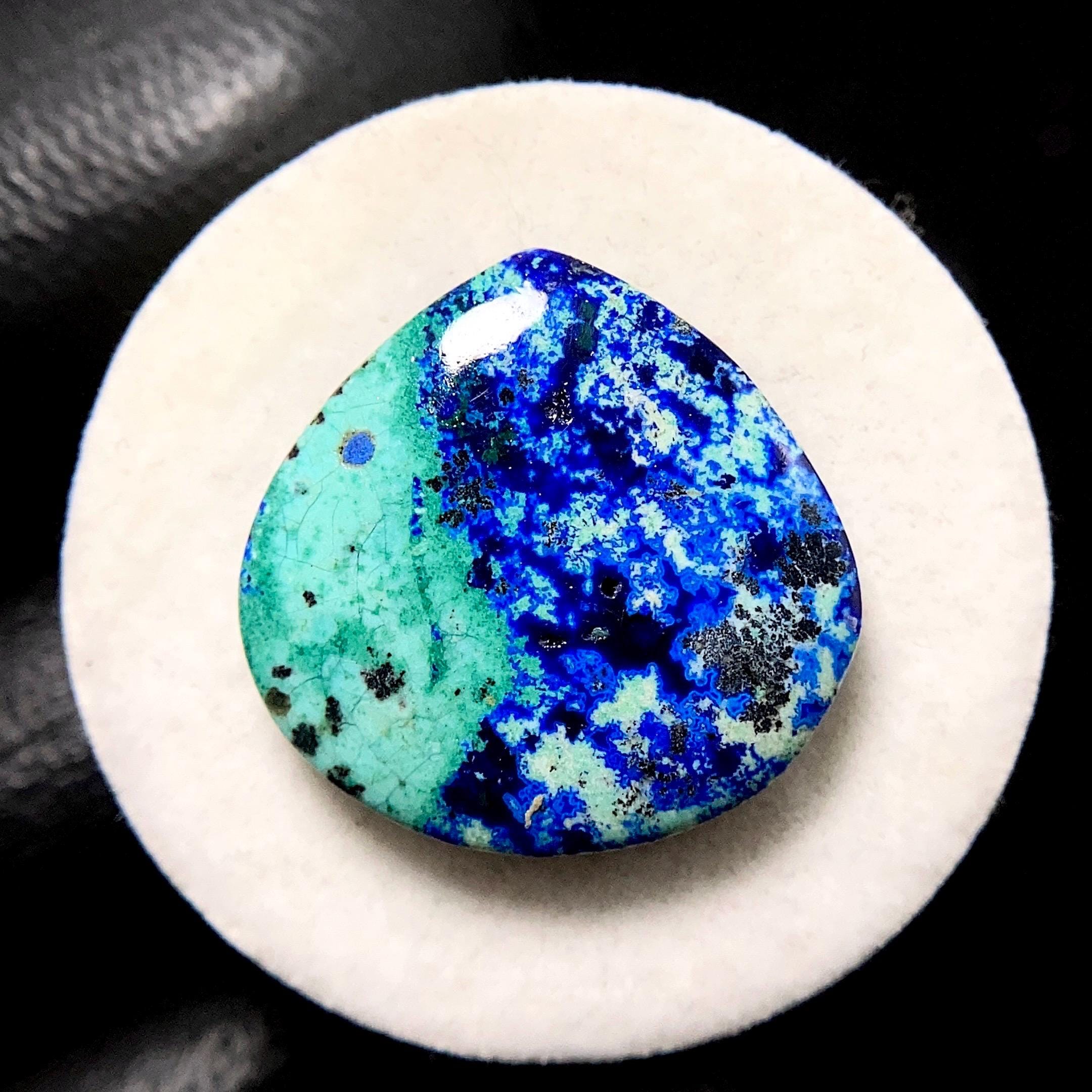 Blue Bird Azurite, Pear Cabochon, 21x20x5 MM, 17 CTS, Beautiful