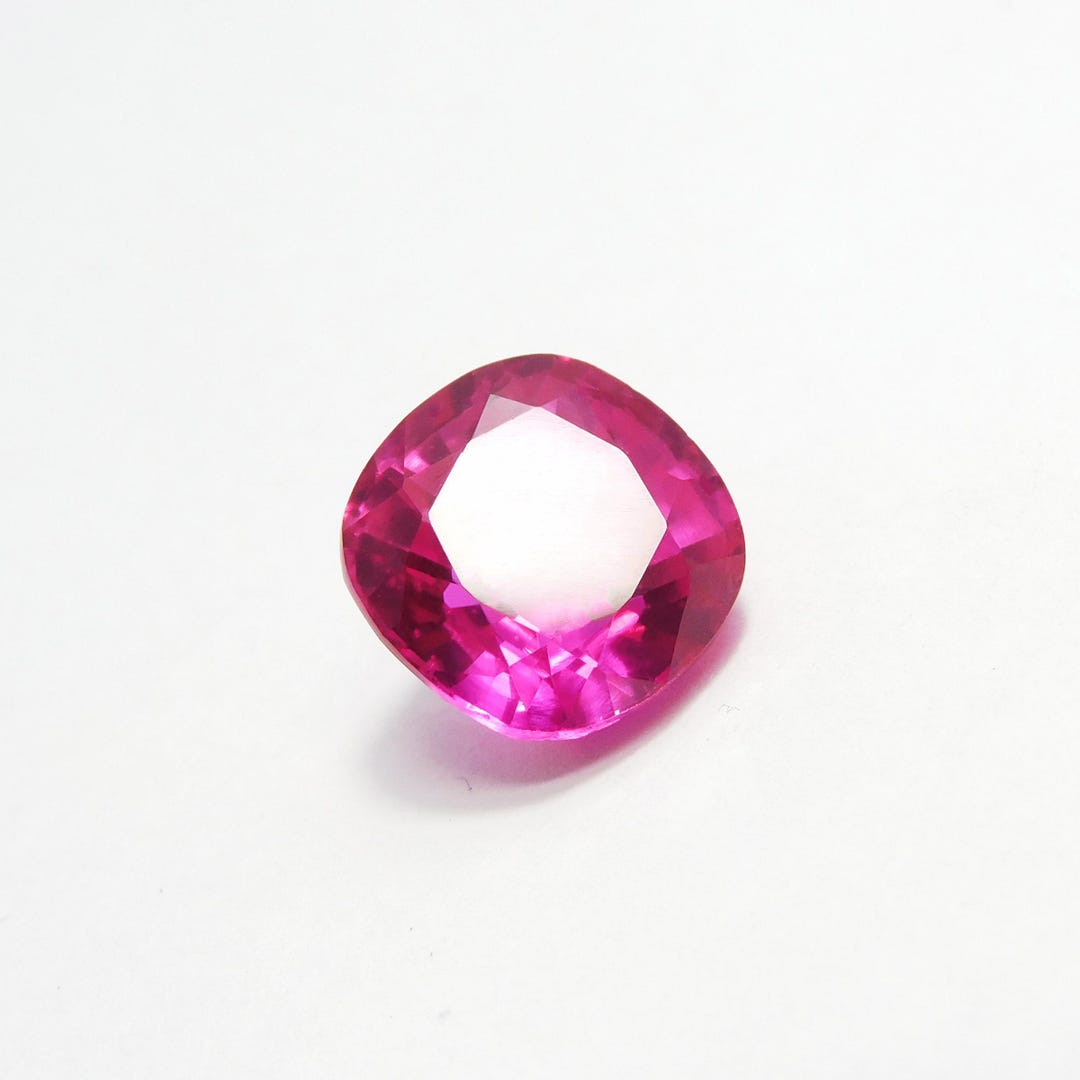 A+ Quality Natural Pink Ruby 5.75 Carat Square Cushion Shape Certified ...