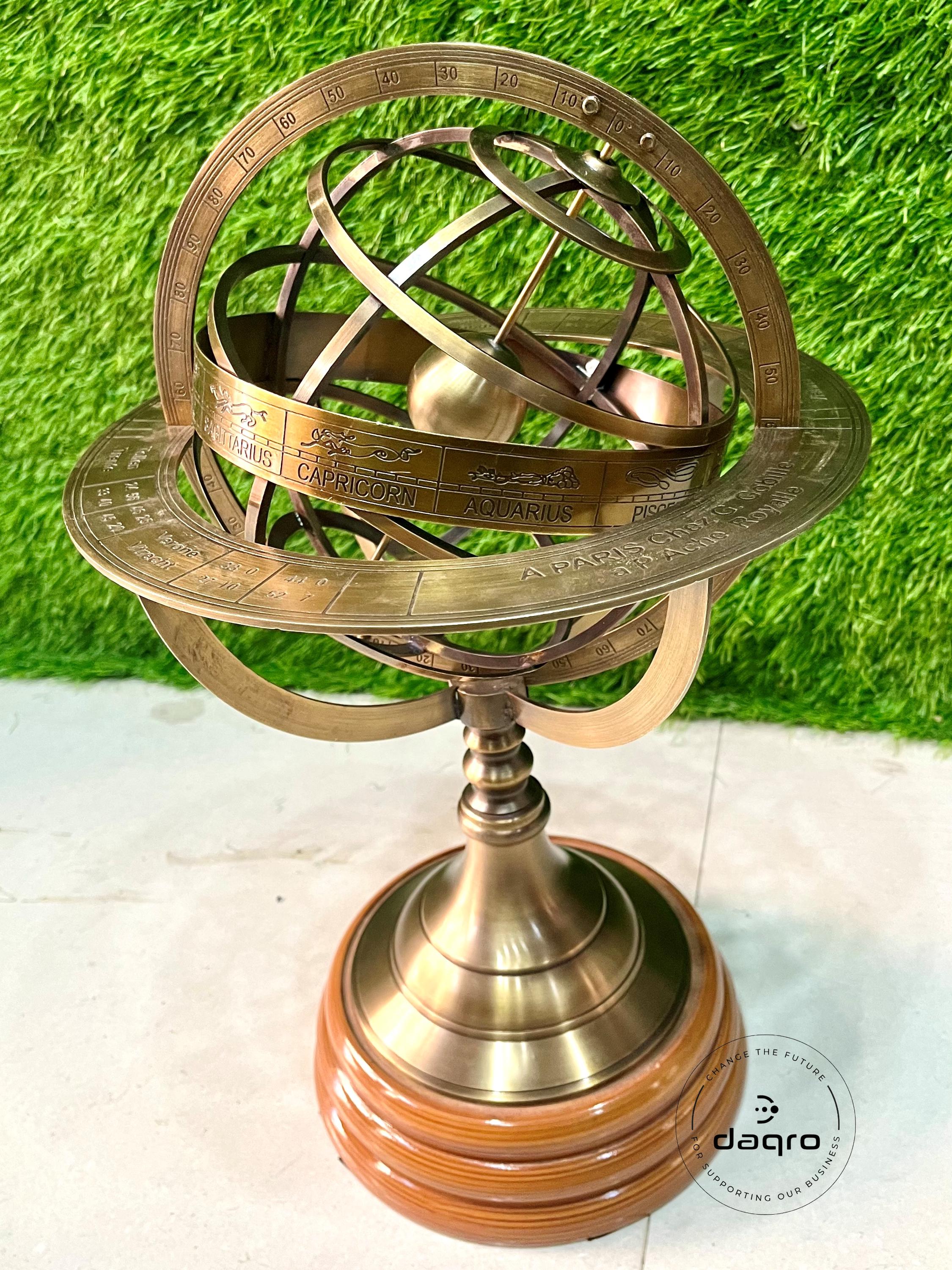 アンティーク真鍮製天球儀（木製台座付き、13 cm） - Etsy 日本