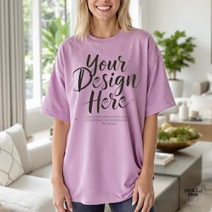 Komfortfarbe 1717 Neon Violett Hemd - C1717 Mockup - CC Mockup - Model Mockup - Neon Violett Hemd Mockup - Trendy Oversized Mockup