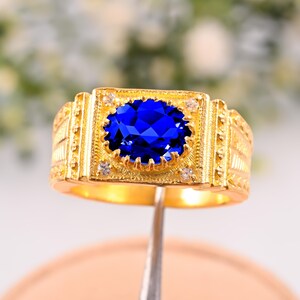 14K Yellow Gold Sapphire Ring: Art Deco Men&#39;s Wedding Band
