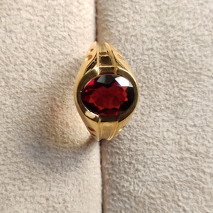 Men’s Garnet Engagement Ring | 14K Solid Yellow Gold | Natural Garnet Wedding Band, Statement Jewelry, Anniversary Gift for Him, Jewelry