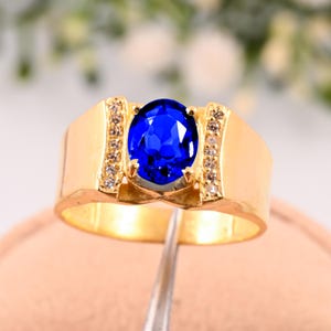 Men&#39;s 14K Gold Lab Sapphire Ring: Art Deco September Birthstone