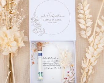 Personalized wedding gift with names & date, flowers | Gift for the bride and groom, wedding present
