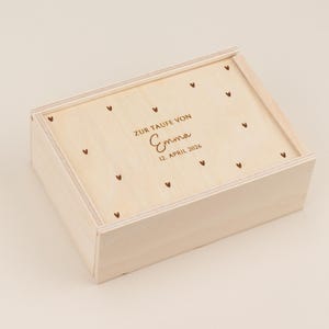 Baptism gift with hearts, personalized with name and baptism date | Baptism gift, wooden keepsake box for godchild, baptismal verse image 5