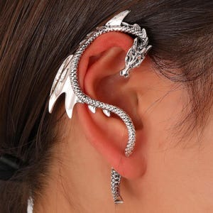 Wikkeloorbel Dragon: Gothic Ear Cuff-sieraden