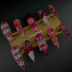Certified Bubble Yum Nails | Red 3D Lips & 3D Cherries | Cheetah Print Belt Nails | Y2K Nails