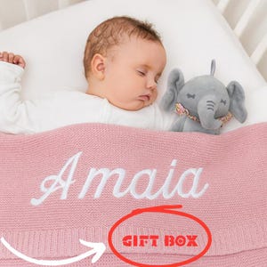 Personalized Knit Baby Blanket, Custom Embroidery Gift for Baby Shower, Embroidered Baby Blanket Gift, Monogrammed Newborn Baby Gift
