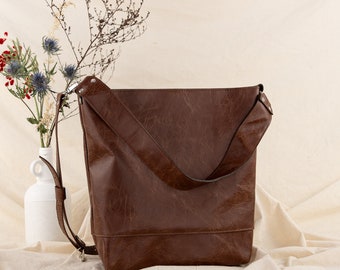 Hobo leather tote bag Lana Style - shoulder and cross-body shopper tote