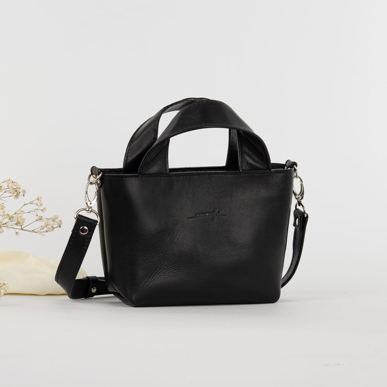 Small leather handbag Daisy Noir leather crossbody and to hand bag image 1