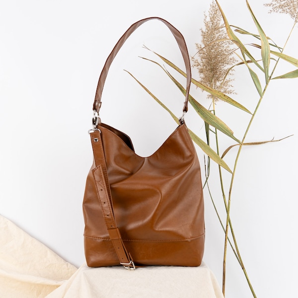 Hobo leather tote bag Lana Style - shoulder and cross-body shopper tote