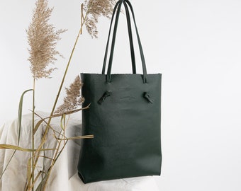 Lucille dark green - simple raw leather shopper bag, shoulder and to hand purse