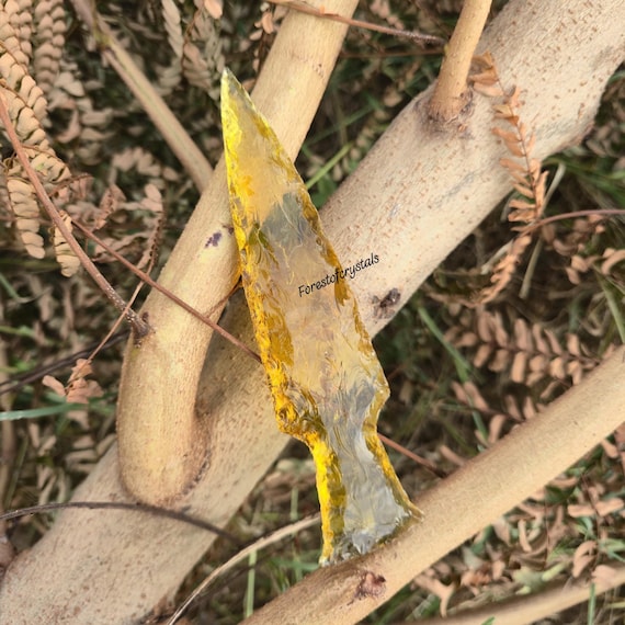 Citrine Glass Ritual Dagger: Hand Knapped Arrowhead Athame
