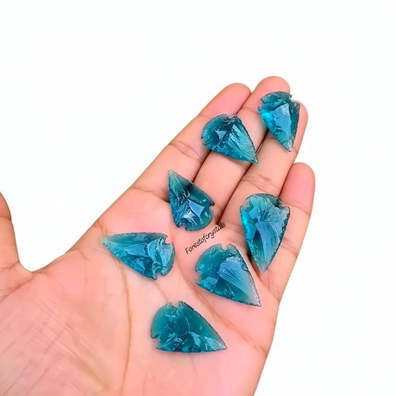 Handmade London Blue Topaz Arrowhead 1 to 1.5inch, Glass Stone Man-made Arrowhead Crystal, Arrowhead Cabochon, Blue Topaz Glass Jewelry