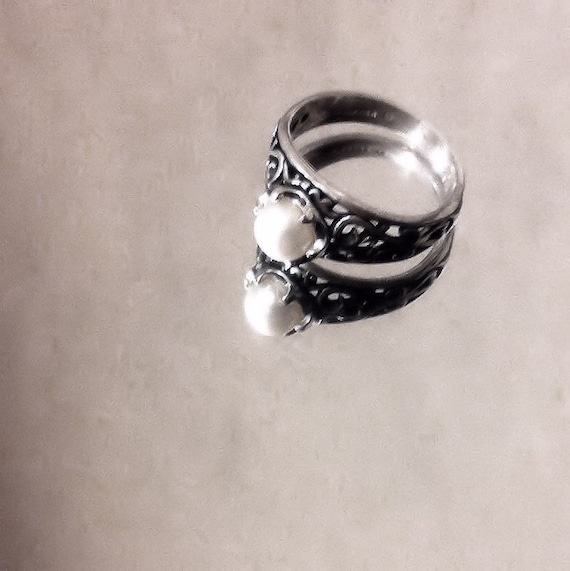 Tiny Moon Culured White or Black Pearl Ring Antiqued Sterling Silver Filigree Scroll work gypsy handmade fine jewelry size 4 5 6 7 8 9 10 11