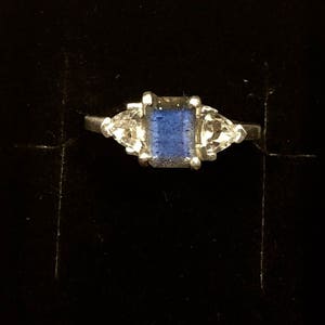 Handmade Three stone ring faceted Labradorite Emerald Cut white topaz trillions sterling silver Blue Custom size 4 5 6 7 8 9 10 fine jewelry image 4