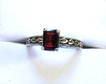 Deep Red Garnet Emerald Cut Gemstone Sterling Silver Patterned Band Ring handmade size 4 5 6 7 8 9 10 blue topaz golden citrine fine jewelry